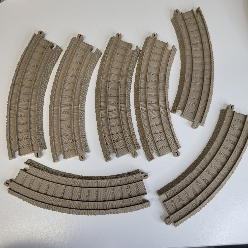 Thomas Friends Lot of 7 Curved Train Track Pieces for Toy Railway Set